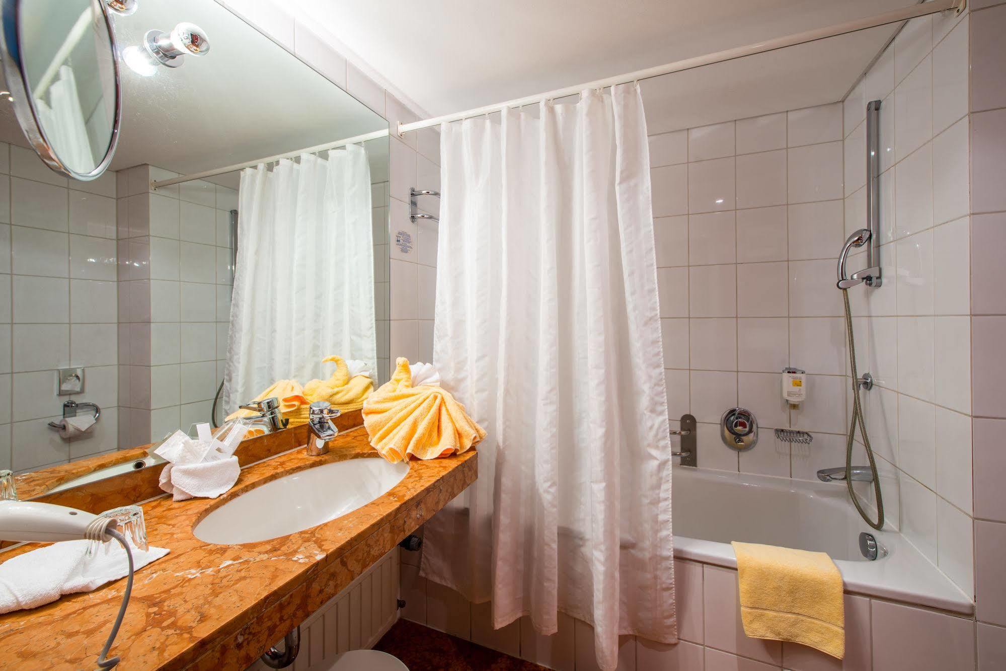 Hotel Zum Ritter Fulda Exterior photo