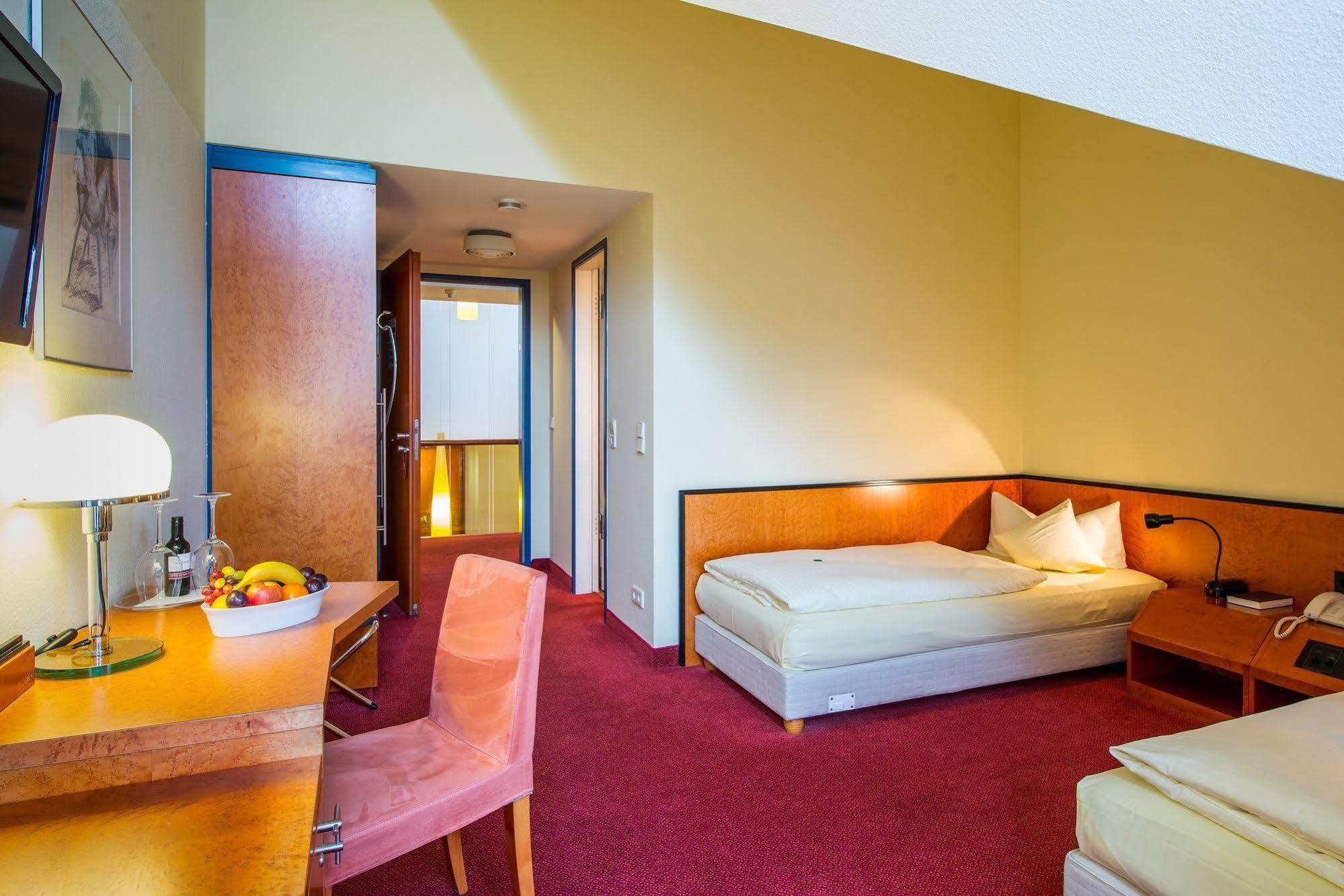 Hotel Zum Ritter Fulda Exterior photo